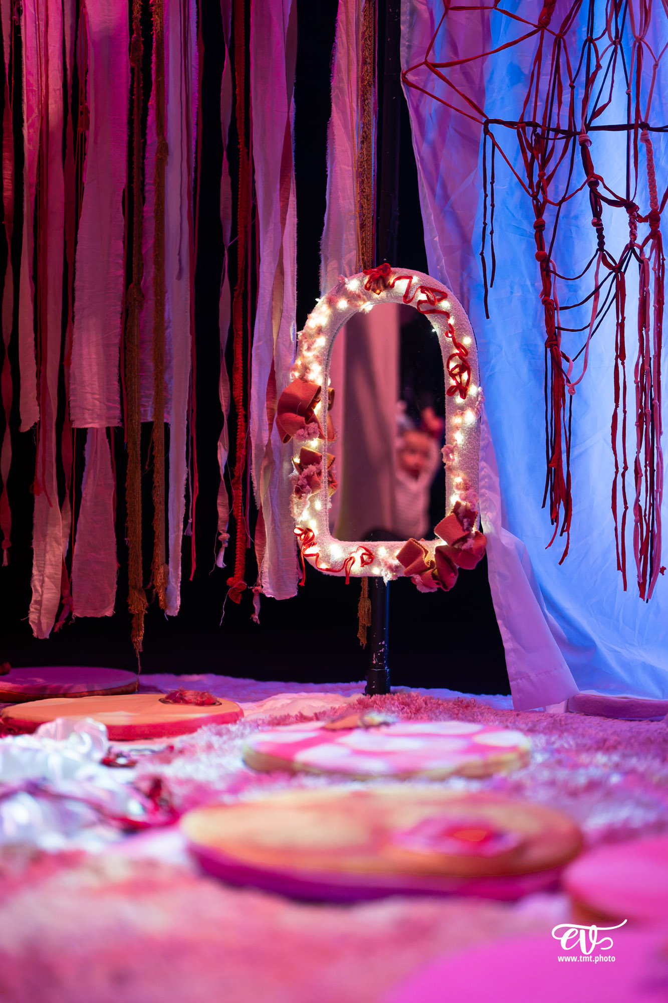 PAR LE COEUR (CIE L'INDOCILE)